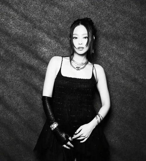 吃瓜爆料吊带姐