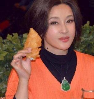 娱乐圈明星吃瓜吗,揭秘他们的“吃瓜”生活